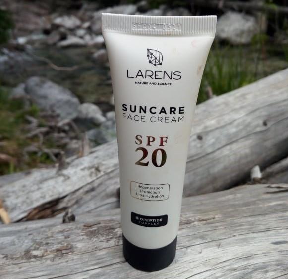 Opaľovací a revitalizačný krém na tvár - Sun Care Face Cream  SPF 20 Larens, 50ml